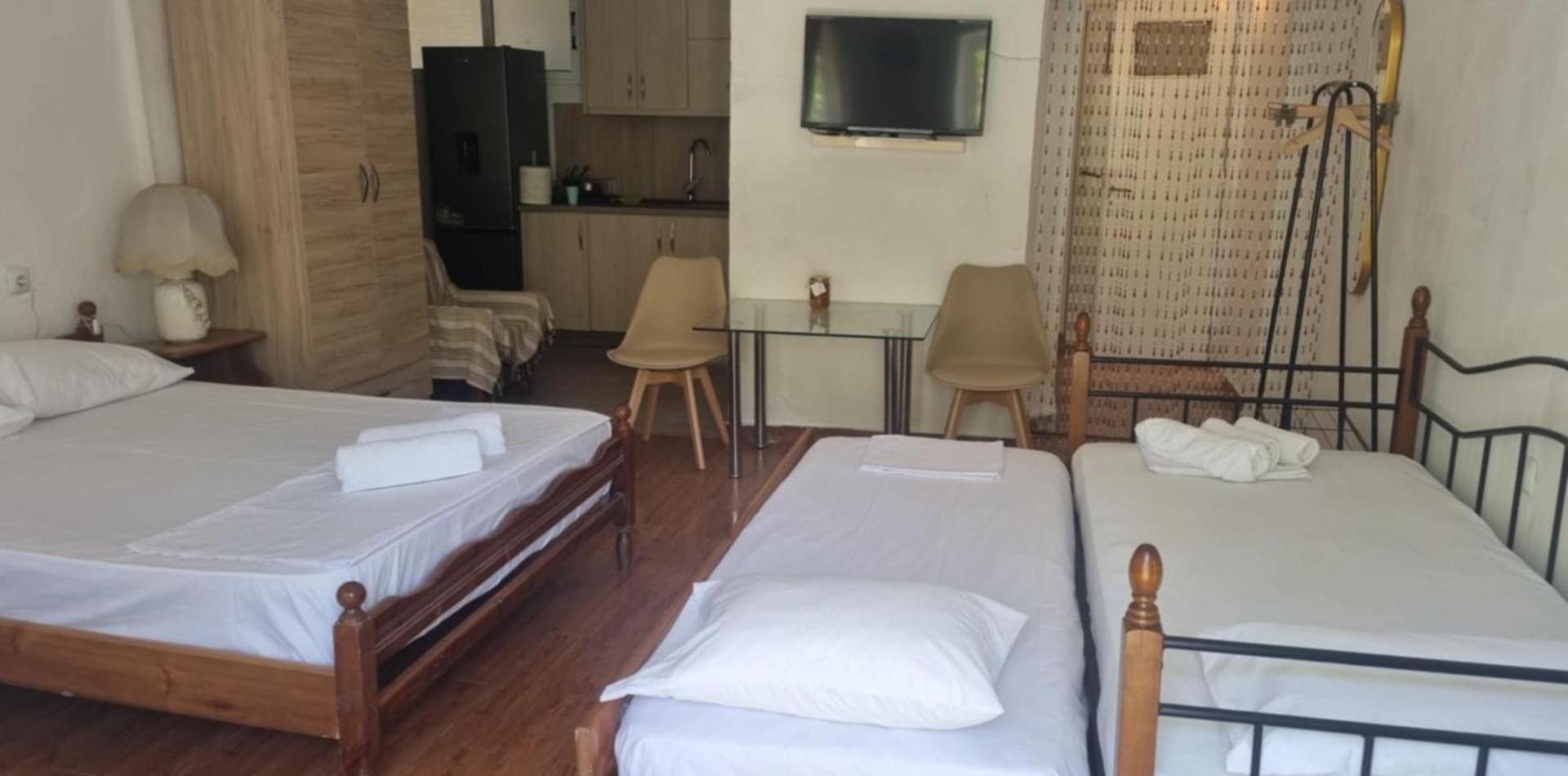 Dhimiter Apartment